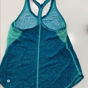 Lululemon tank top